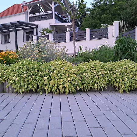 Appartement For Gyenesdiás